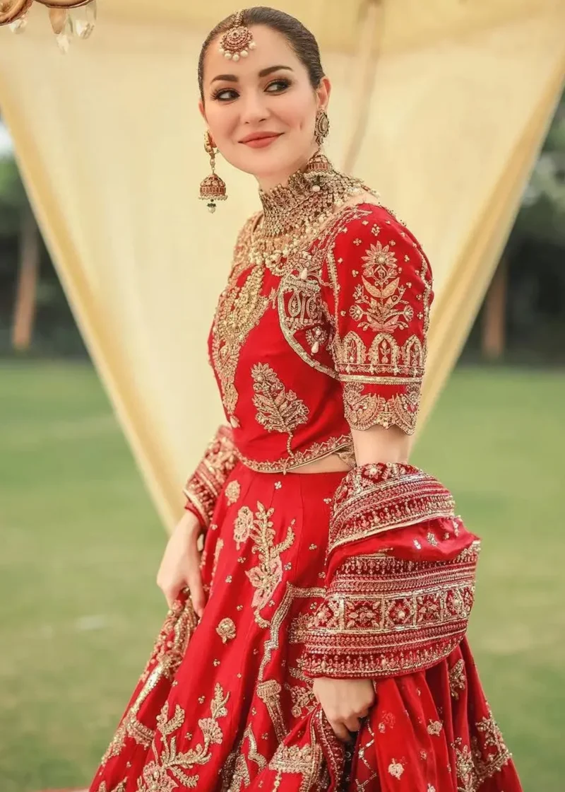 Hania Amir Red Gold